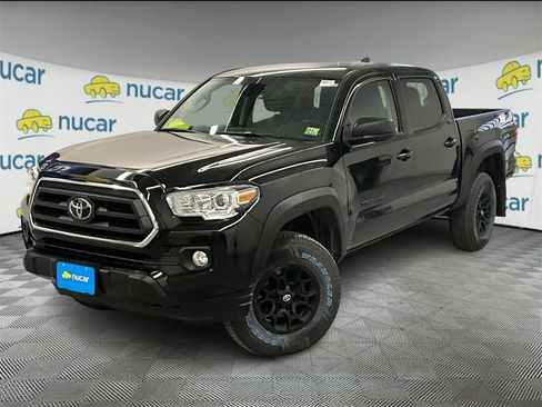 Used 2023 Toyota Tacoma SR5 image 3