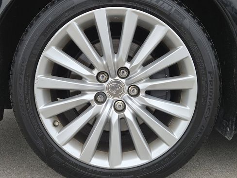 Used 2014 Lexus LS 460 AWD image 29