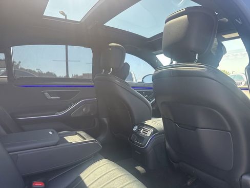 Used 2022 Mercedes-Benz S 500 4MATIC image 9
