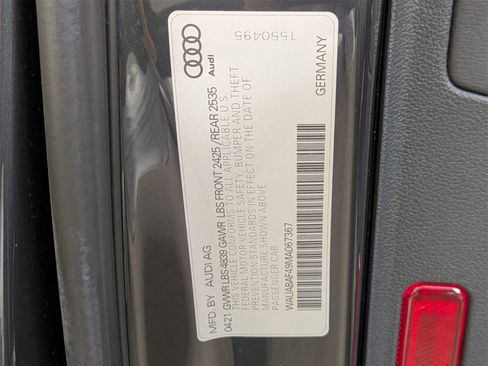 Used 2021 Audi A4 2.0T Premium w/ Convenience Package image 17