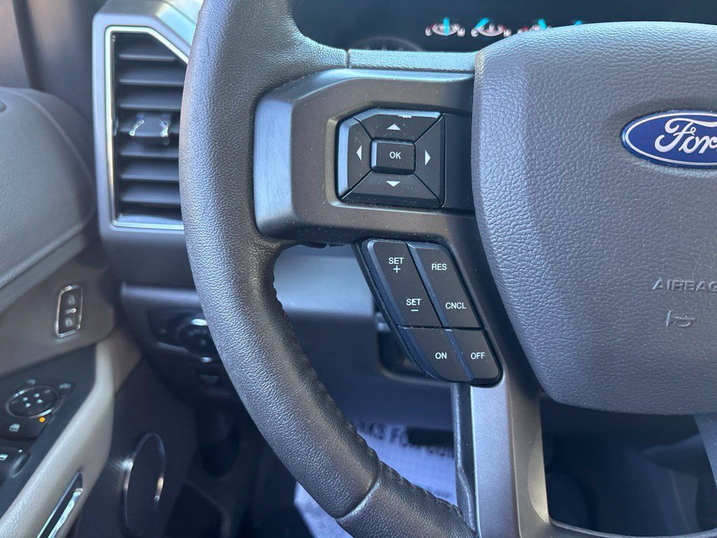 Used 2019 Ford Expedition XLT AWD/4WD image 16