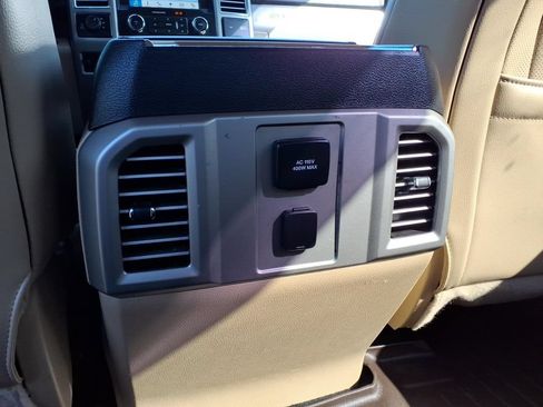 Used 2017 Ford F350 Lariat AWD/4WD image 15