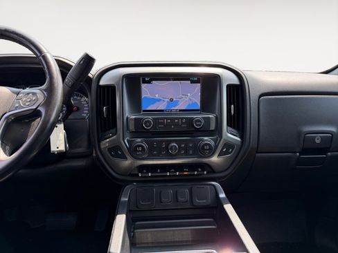 Used 2018 Chevrolet Silverado 2500 LTZ w/ Vortec Plus Package AWD/4WD image 10