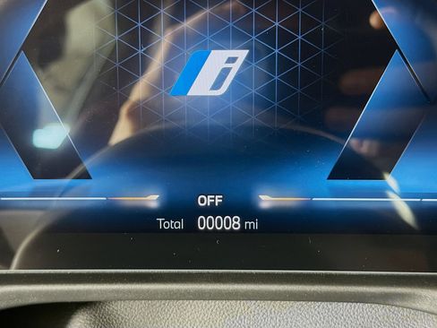 New 2026 BMW i4 eDrive40 w/ M Sport Package RWD image 12