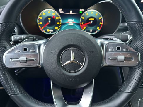 Used 2022 Mercedes-Benz GLC 300 GLC 300 image 23