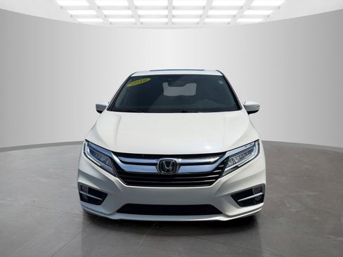 Used 2018 Honda Odyssey Elite image 2