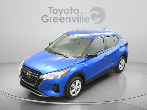 Used 2024 Nissan Kicks S image 25