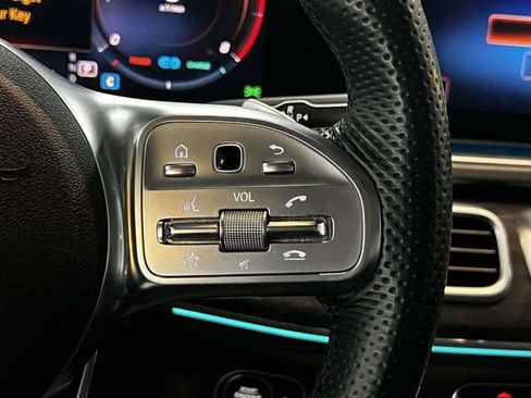 Certified 2023 Mercedes-Benz GLS 450 4MATIC image 23