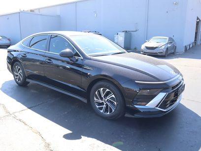 New 2026 Hyundai Sonata Blue