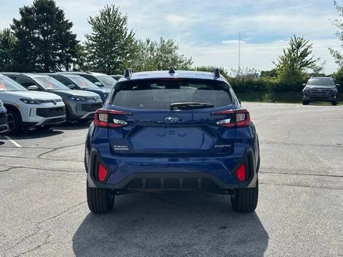 Used 2025 Subaru Crosstrek 2.5i Premium AWD/4WD image 6