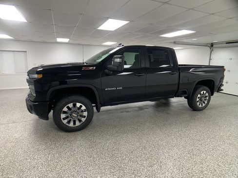 New 2026 Chevrolet Silverado 2500 Custom w/ Custom Value Package AWD/4WD image 4