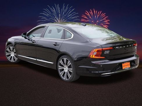 Used 2023 Volvo S90 B6 Plus w/ Protection Package Premier AWD/4WD image 7