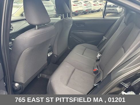 Used 2025 Toyota Corolla LE FWD image 13
