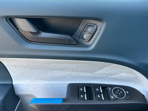 New 2026 Ford Maverick XLT w/ XLT Luxury Package FWD image 10
