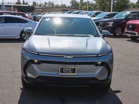 Used 2026 Chevrolet Equinox EV LT image 6