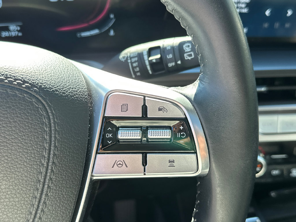 Certified 2025 Kia Telluride S FWD image 27
