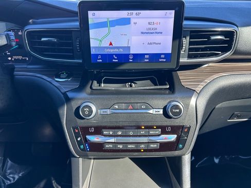 Used 2020 Ford Explorer Limited image 30