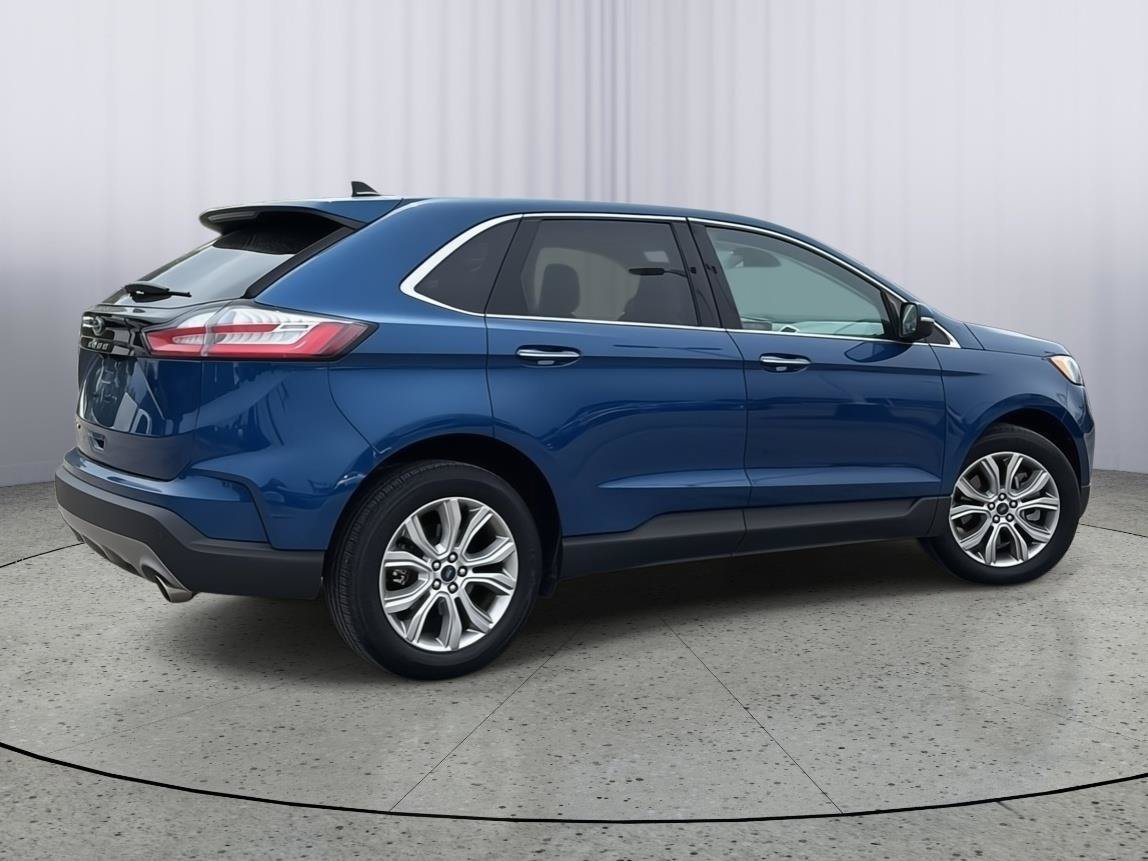 Used 2021 Ford Edge Titanium w/ Cargo Accessory Package FWD image 5