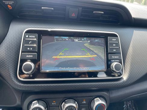 Used 2025 Nissan Kicks Play S FWD image 16