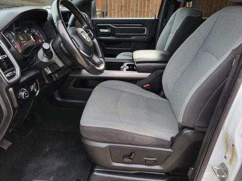 Used 2024 RAM 2500 Big Horn w/ Off Road Package image 18