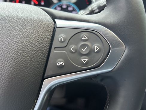 Used 2023 Chevrolet Traverse LT w/ LT Premium Package AWD/4WD image 25