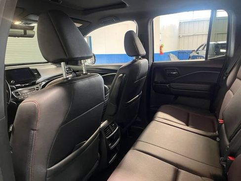 Used 2022 Honda Ridgeline Black Edition image 18