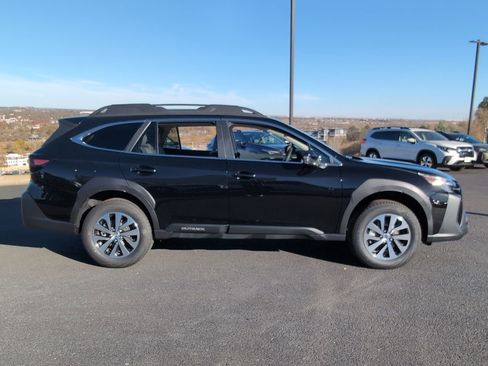 New 2025 Subaru Outback Premium image 8