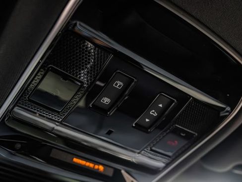 New 2026 Land Rover Range Rover Sport SE AWD/4WD image 42