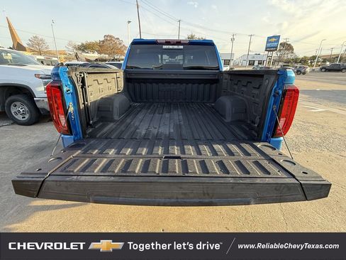 Certified 2024 GMC Sierra 1500 AT4 w/ Technology Package AWD/4WD image 35
