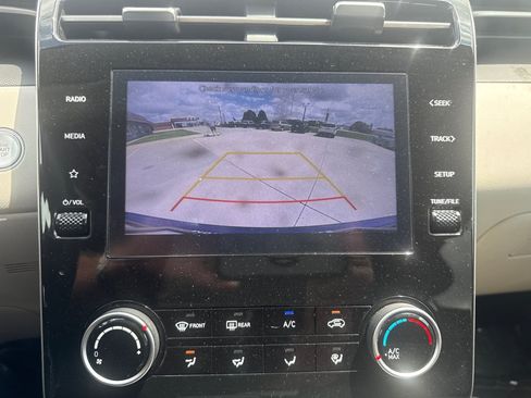 Used 2023 Hyundai Tucson SEL AWD/4WD image 14