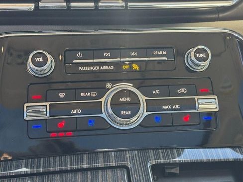 Used 2023 Lincoln Navigator L Black Label image 24