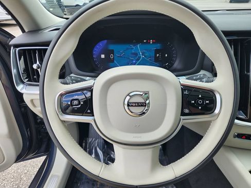 New 2026 Volvo V60 B5 Cross Country Plus w/ Protection Package Premier AWD/4WD image 19