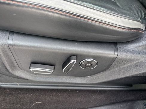 Used 2018 Ford F150 Platinum w/ Equipment Group 701A Luxury image 24