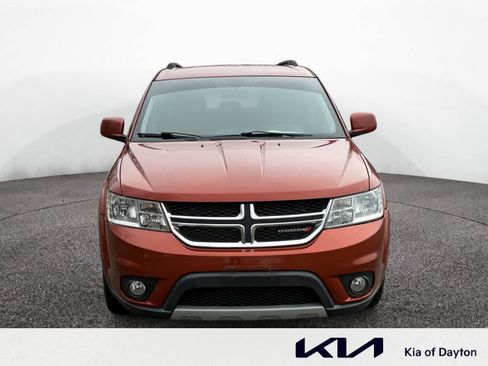 Used 2013 Dodge Journey SXT w/ Flexible Seating Group image 8