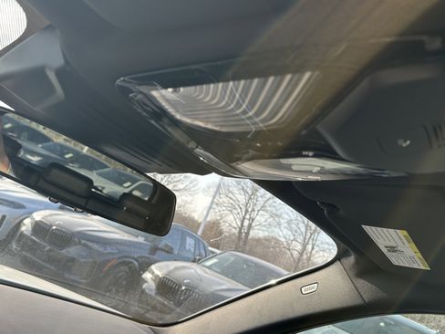 Used 2026 BMW X5 xDrive50e w/ M Sport Package image 26