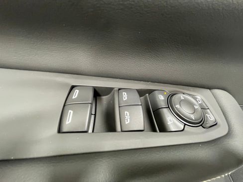 New 2026 GMC Yukon XL Elevation w/ Elevation Premium Package AWD/4WD image 16