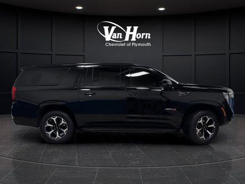 Used 2025 GMC Yukon XL AT4 w/ LPO, Floor Liner Package image 2