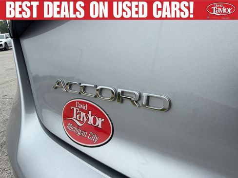 Used 2024 Honda Accord EX image 37