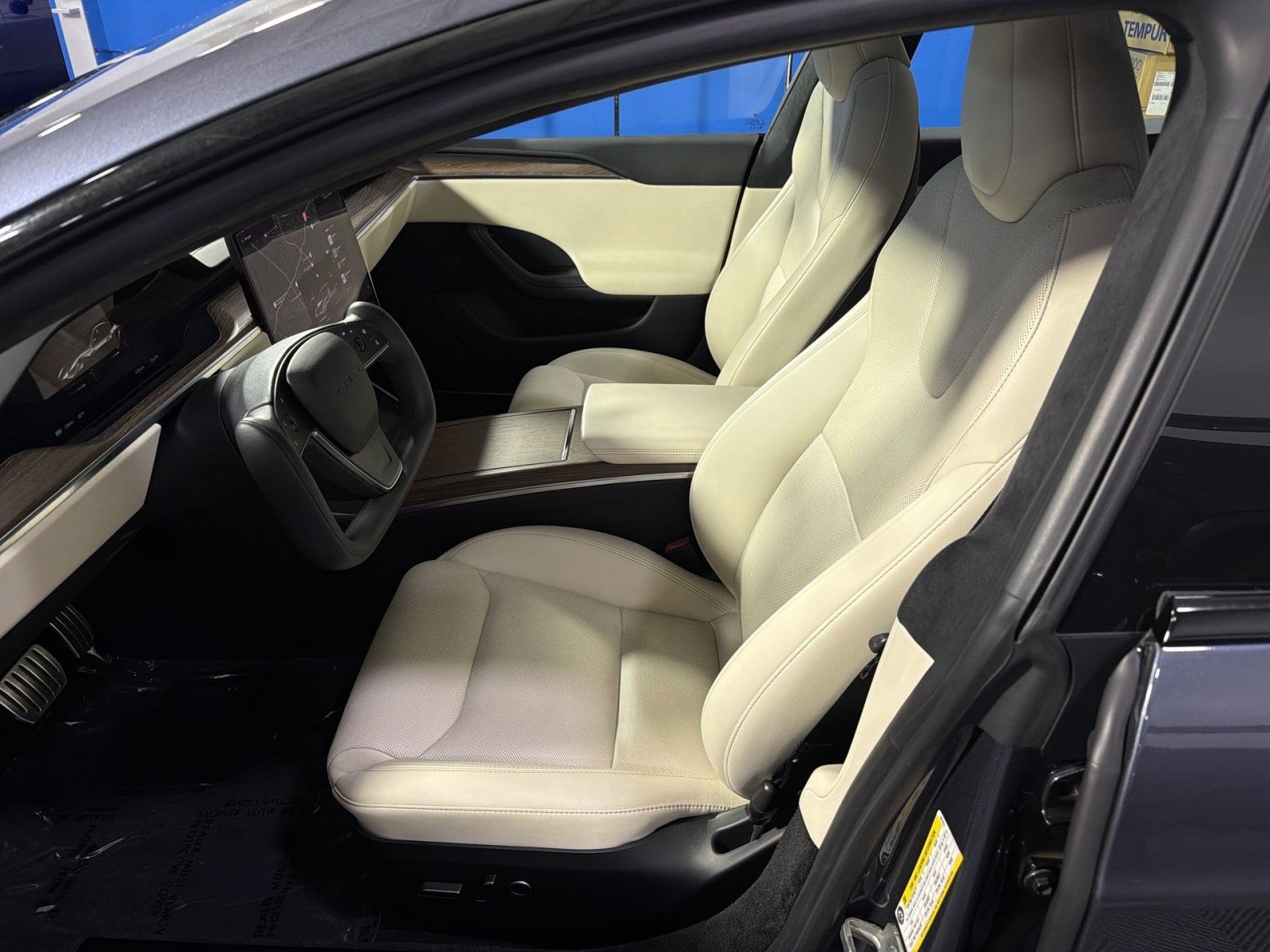 Used 2023 Tesla Model S Standard Range AWD/4WD image 22
