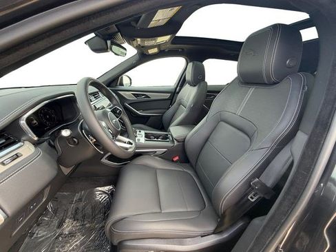 New 2026 Jaguar F-PACE R-Dynamic S AWD/4WD image 10