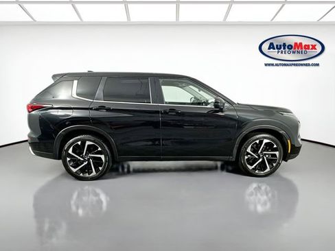 Used 2024 Mitsubishi Outlander SE AWD/4WD image 10