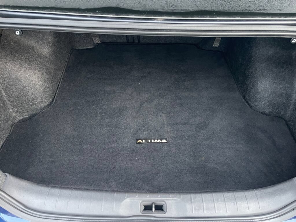 Used 2022 Nissan Altima 2.5 SR FWD image 23