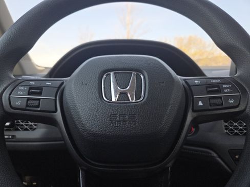 Certified 2023 Honda Accord EX image 28