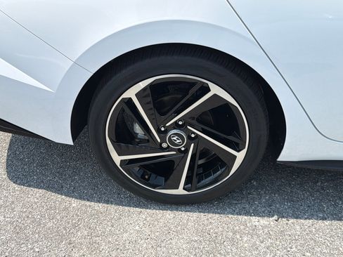 Certified 2023 Hyundai Elantra N Line FWD image 17