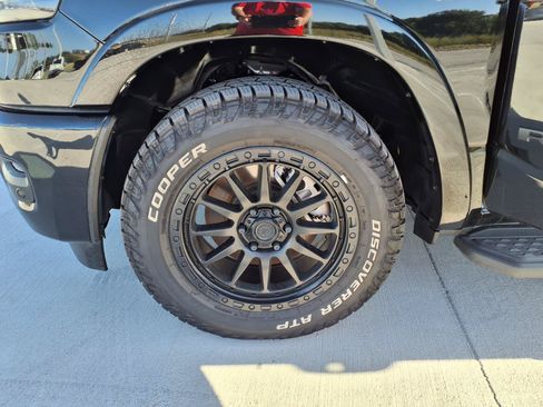Used 2026 RAM 1500 Lone Star AWD/4WD image 27
