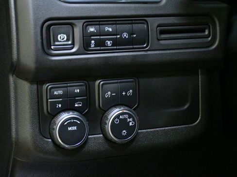 Used 2024 Chevrolet Tahoe RST w/ RST Performance Edition image 30