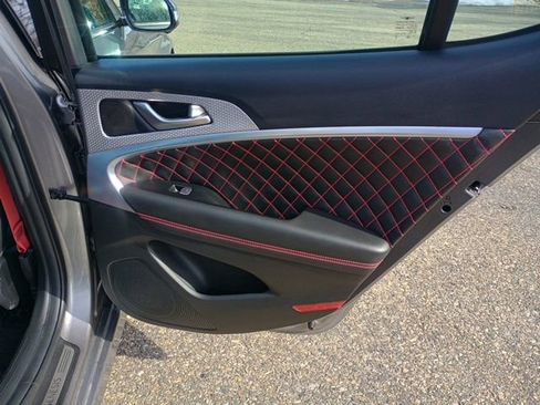 Used 2023 Genesis G70 3.3T w/ Sport Prestige Package image 16