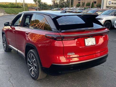 Used 2025 Jeep Wagoneer S Limited image 24