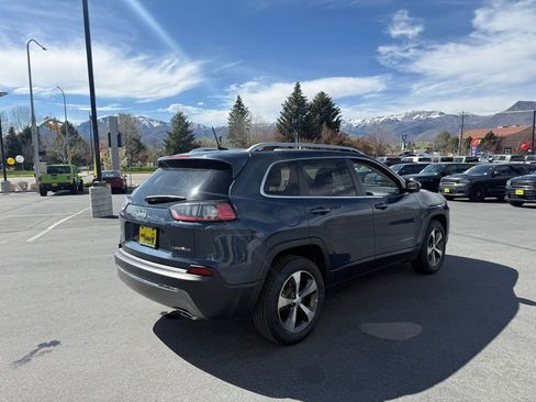 Used 2020 Jeep Cherokee Limited AWD/4WD image 5