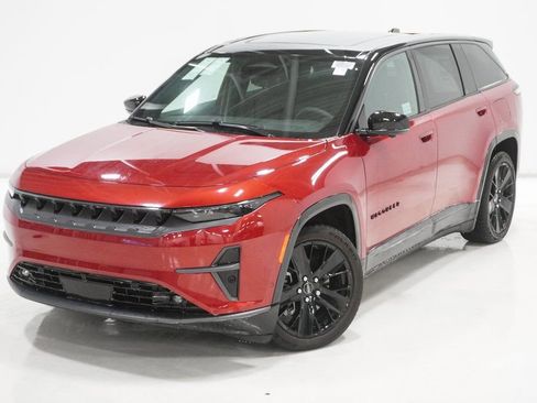 New 2024 Jeep Wagoneer Launch Edition image 2